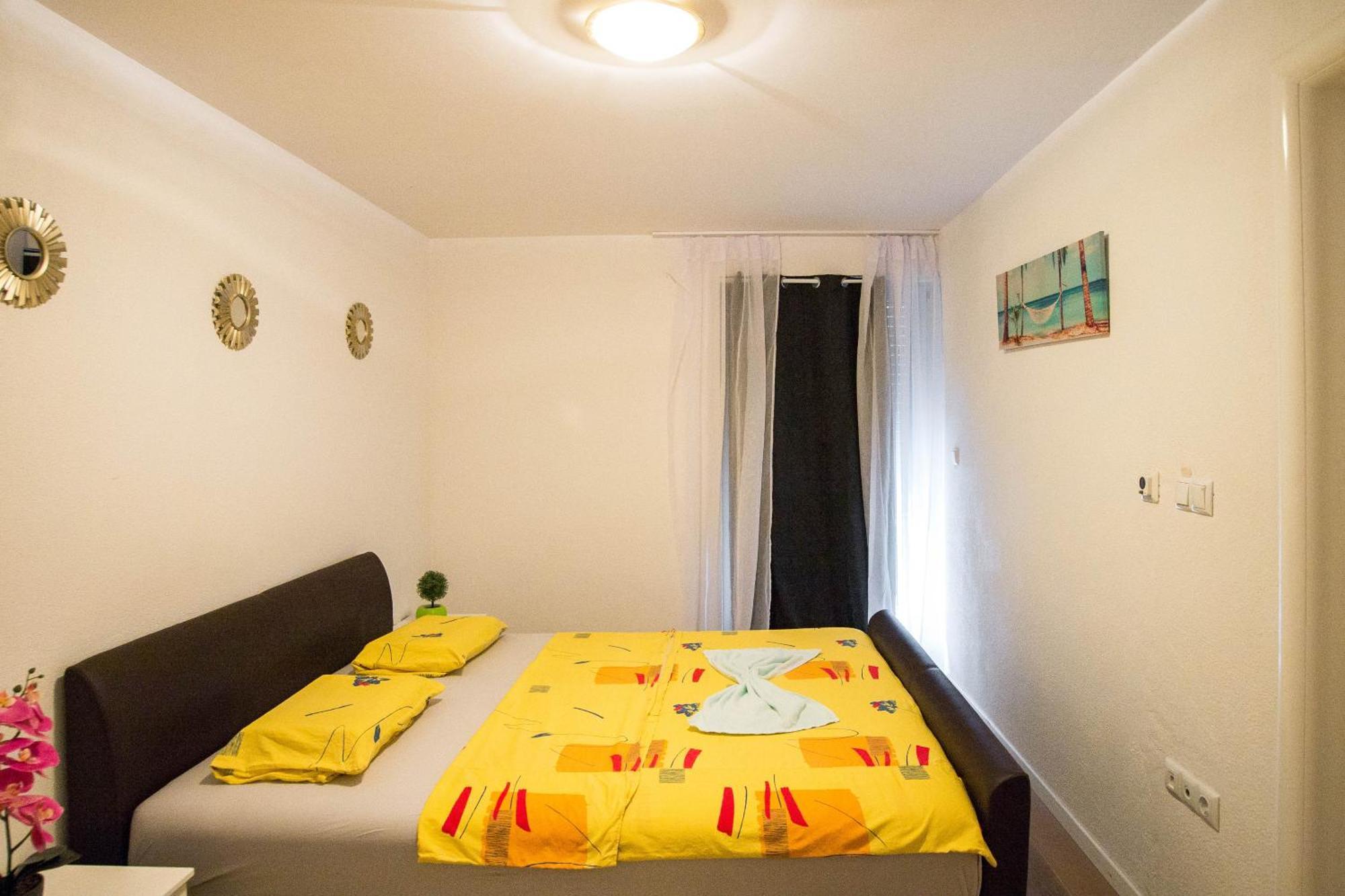 Villa Stipe Jesenice  Buitenkant foto